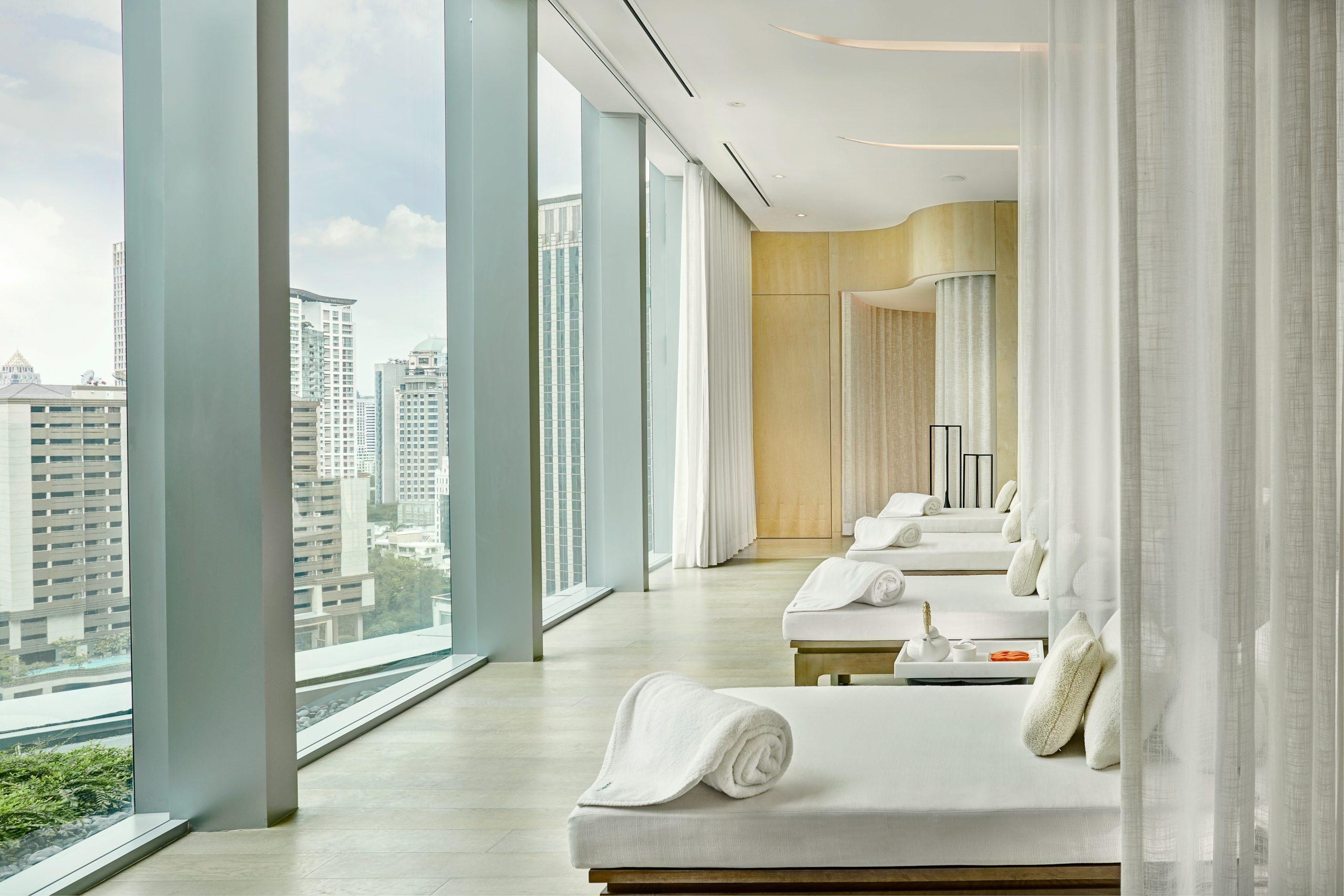  CENFINITY Essence of Serenity at PANPURI Organic Spa Park Hyatt Bangkok